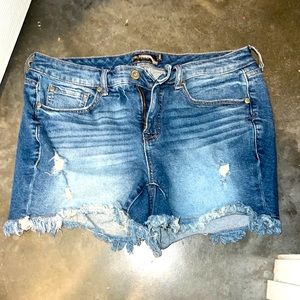 Torrid size 12 Jean shorts